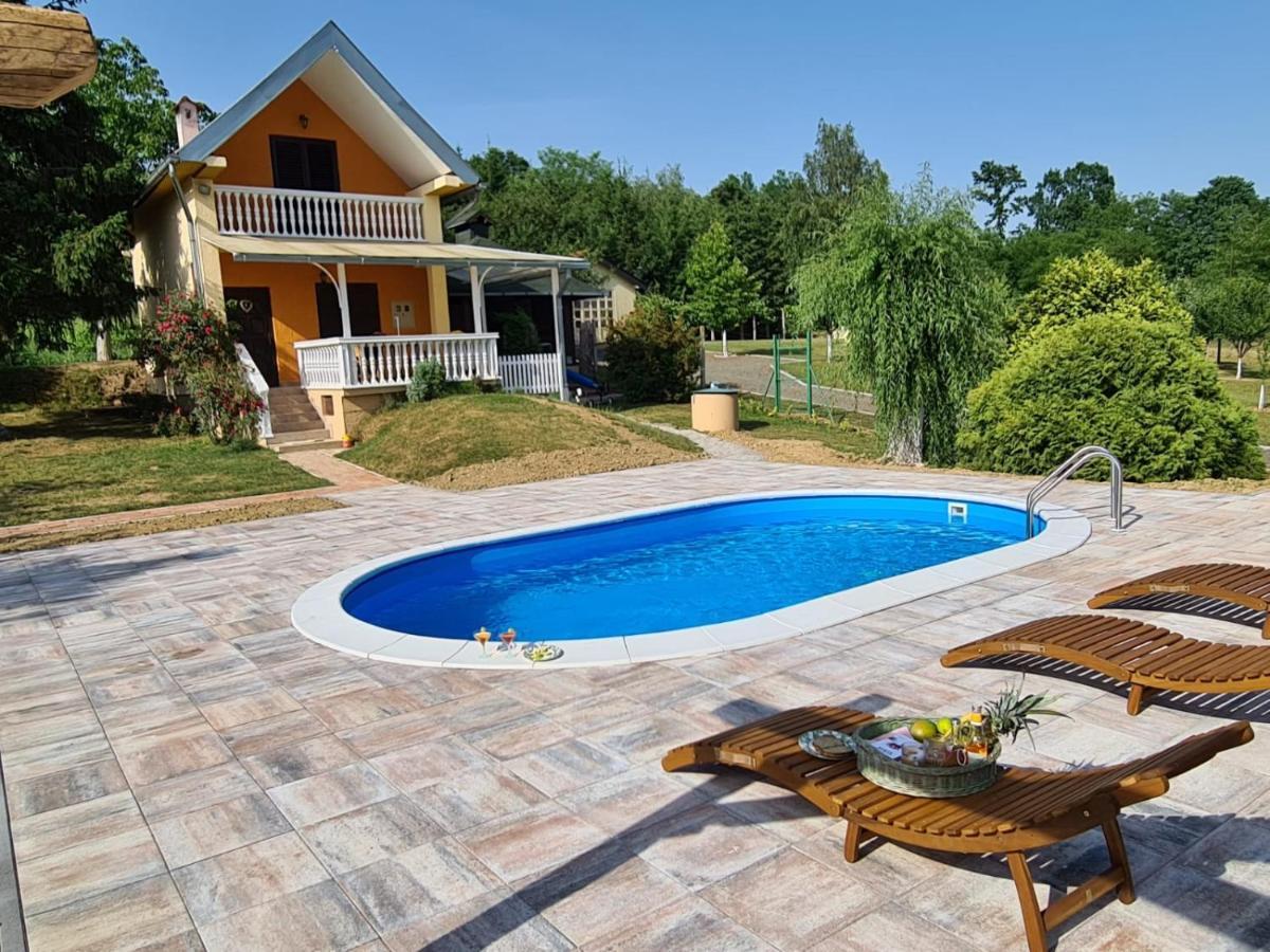 Croatia Cottage Nova Kapela Exterior photo
